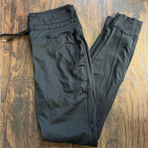 Halara Women’s  High Waisted Drawstring Pocket Joggers size L - 2 pairs